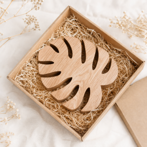 Drewniany liść Monstera